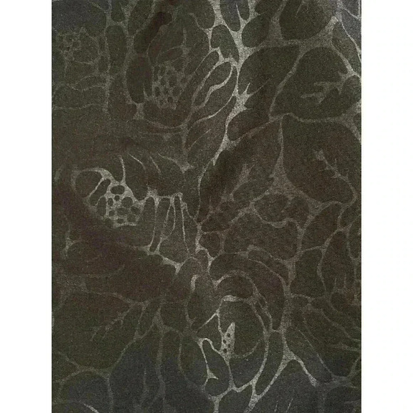 Orvis Women's Black Embossed Pull-On Skort SIZE-SMALL - Picture 8 of 10